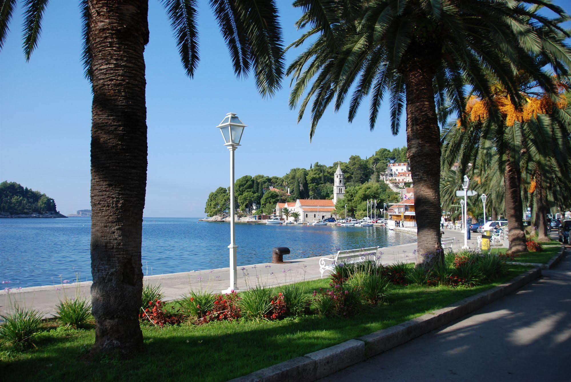 Supetar Hotel 5*